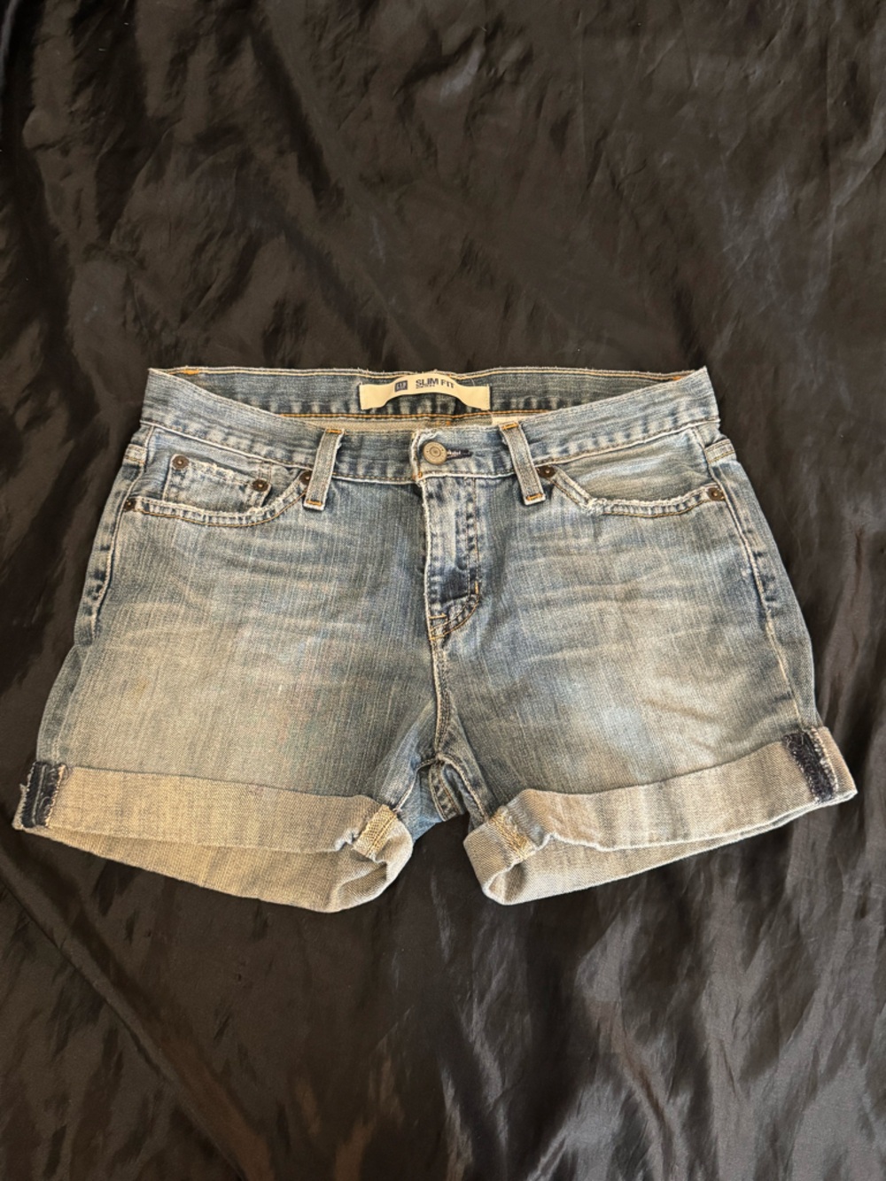 Gap Slim Fit Cuffed Denim Shorts Light Wash Blue Jean Shorts Approx 30 Waist